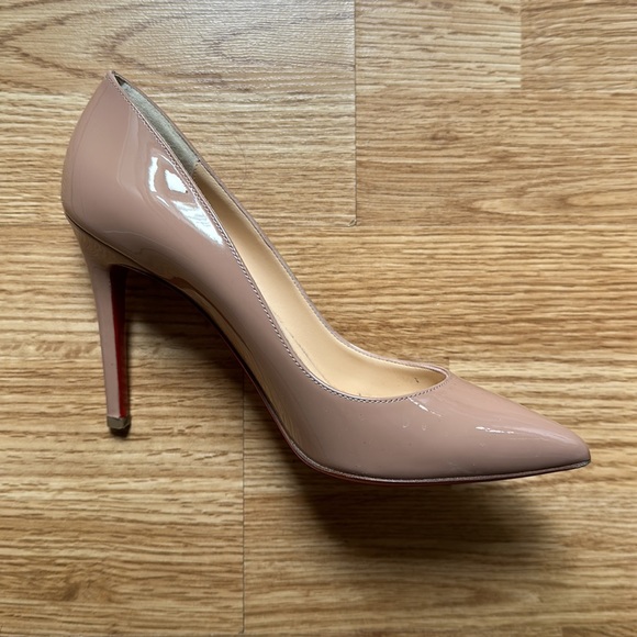 Christian Louboutin Pigalle 100 Nude Patent Leather (size 37.5 EU) - Picture 12 of 16